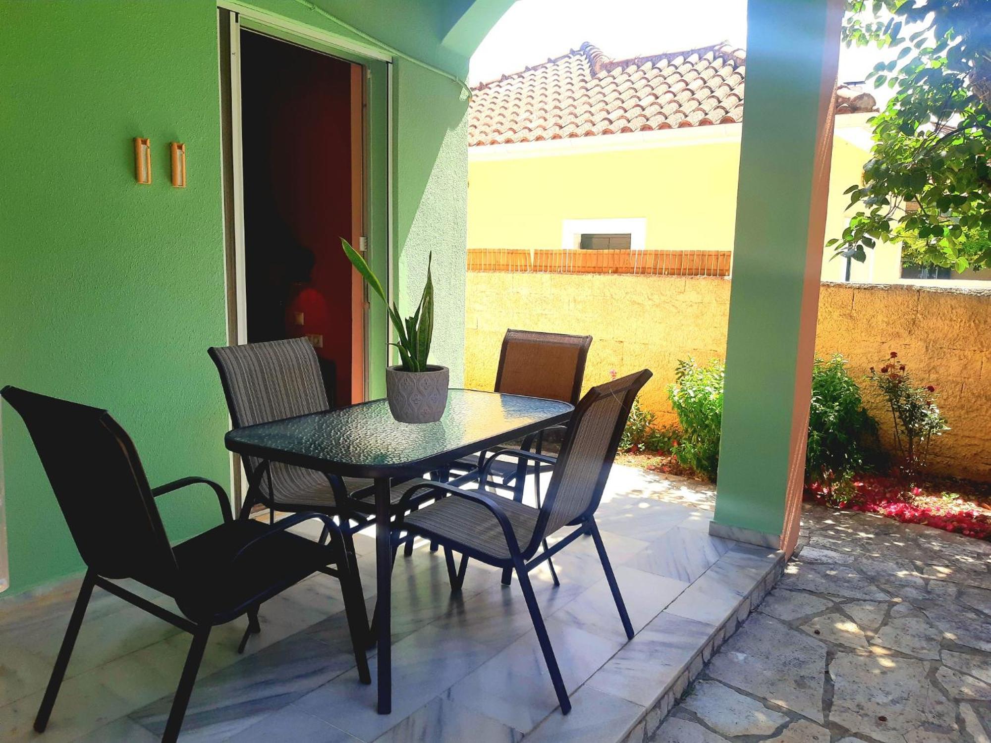 Stamoulis Apartments Agia Efimia Exterior photo